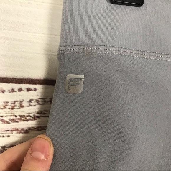 Fabletics Gray mesh detail full length size medium leggings - Picture 6 of 6